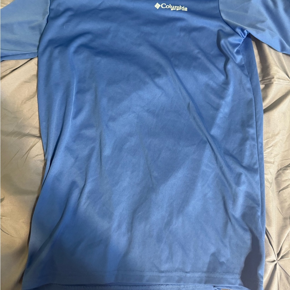 Columbia Vibrant Blue Sportswear Shirt